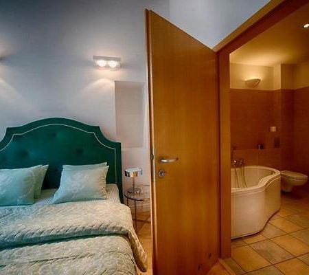 Grande Appartamento 100M2 Rynek 24H Self Check-In Wrocław Buitenkant foto