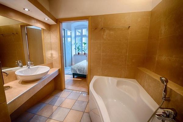Grande Appartamento 100M2 Rynek 24H Self Check-In Wrocław Buitenkant foto